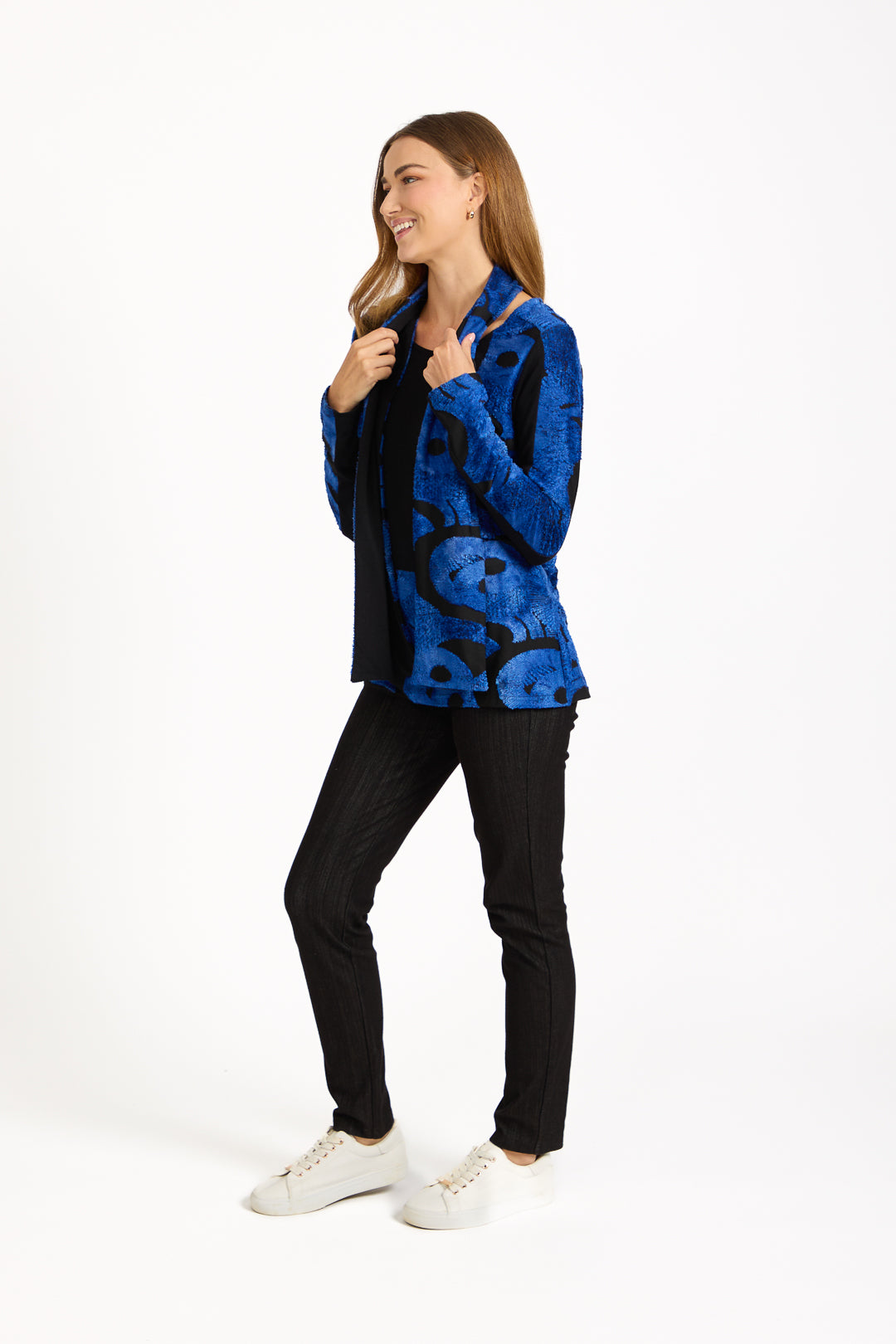 Textured Bordered Top with Scarf