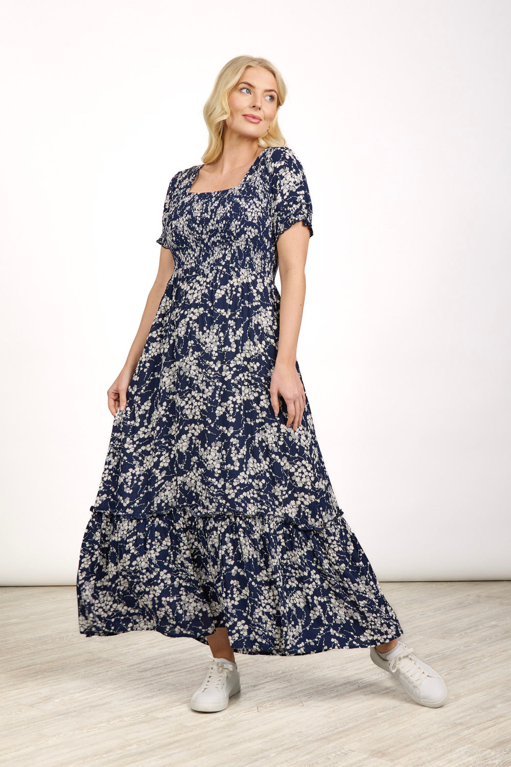 Leaf Print Maxi Dress