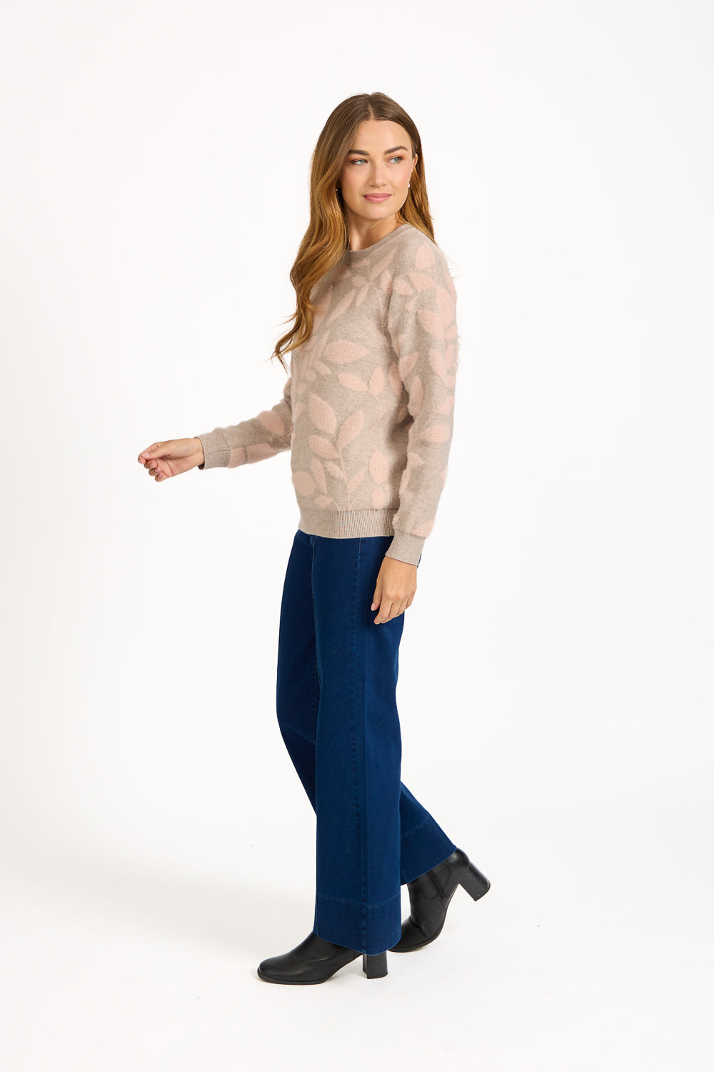 Leaf Print Fluffy Yarn Jumper
