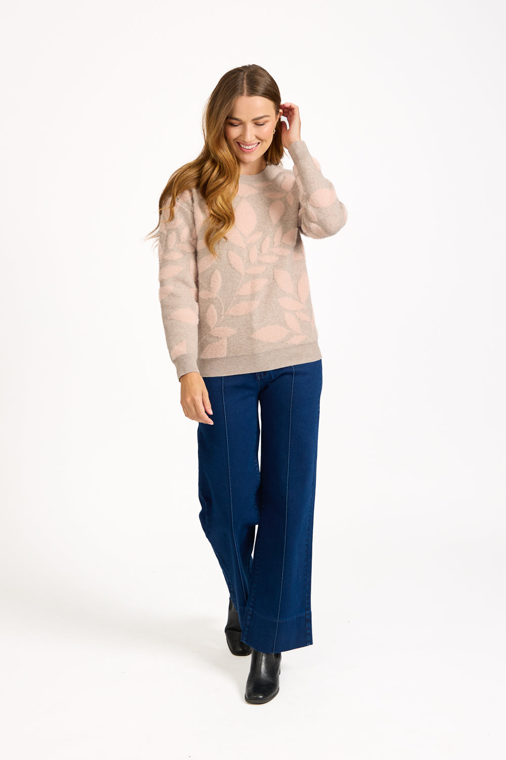 Leaf Print Fluffy Yarn Jumper