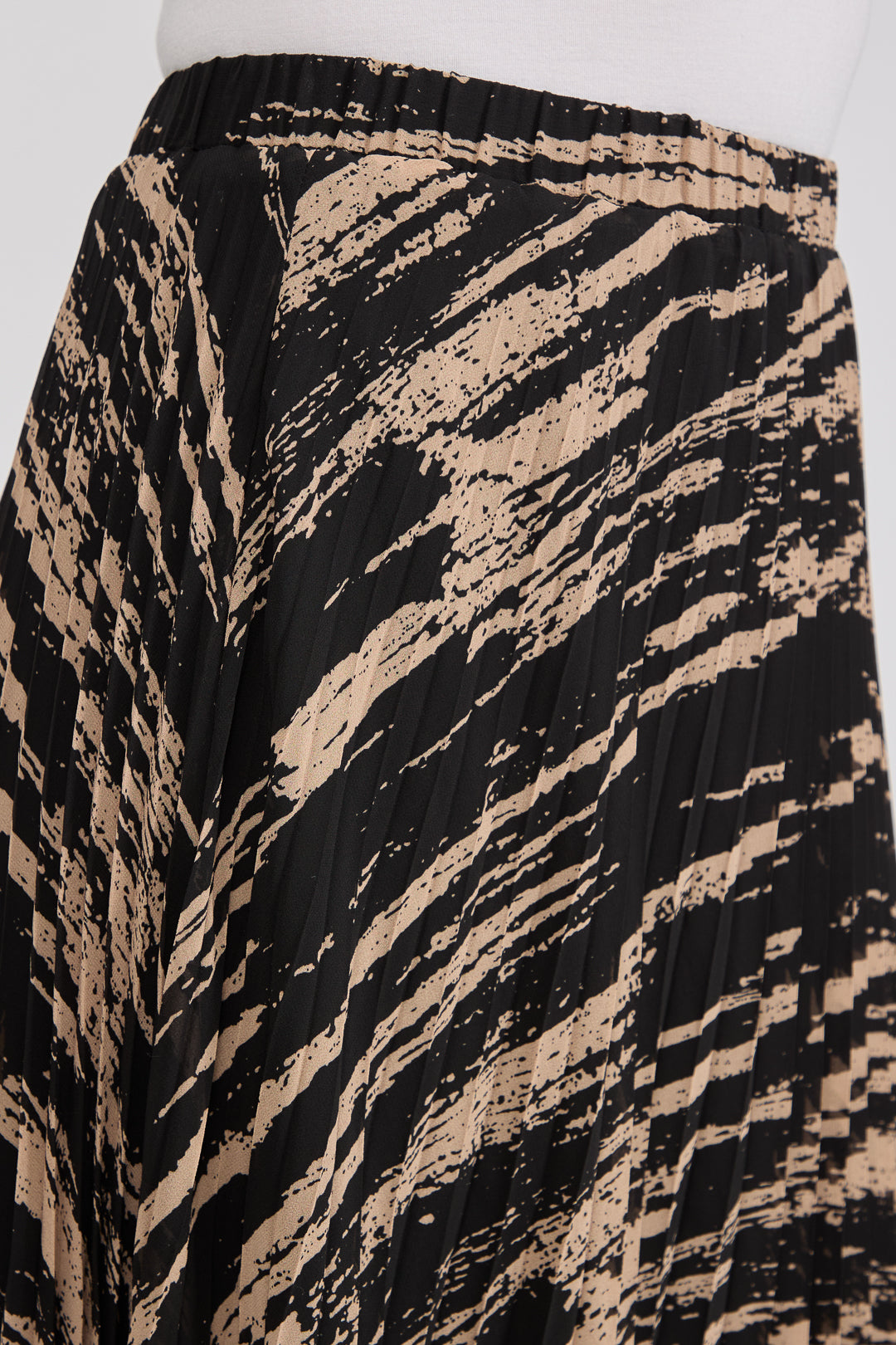 Printed Pleated Midi Skirt