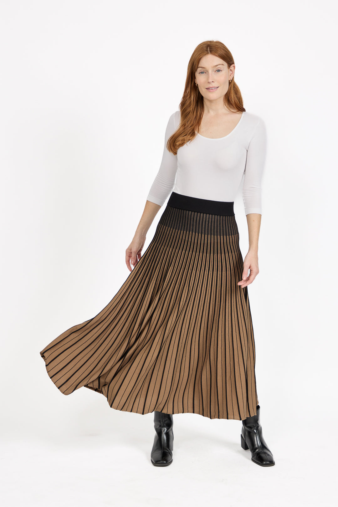 Stripe Knitted Pleated Skirt