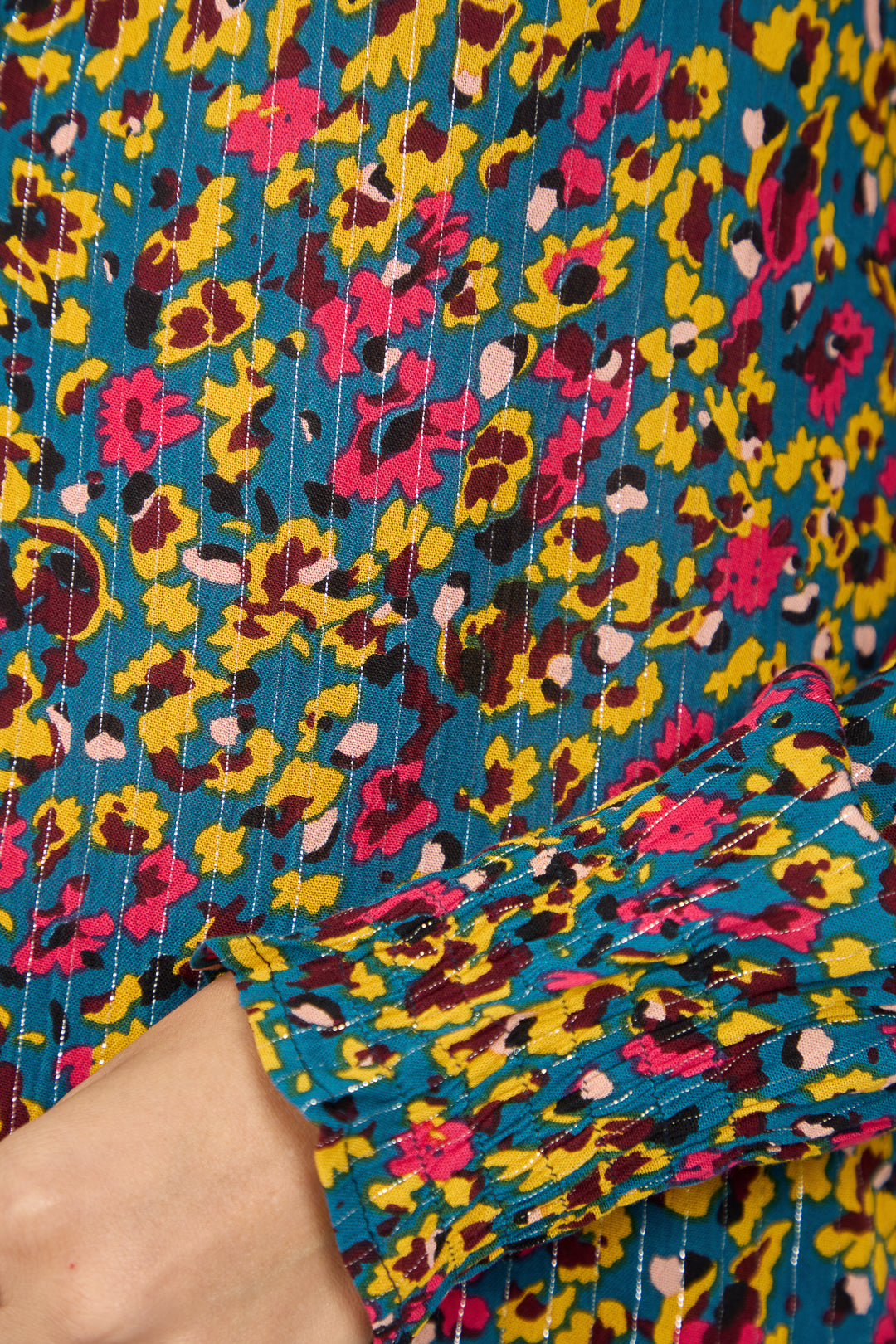 Floral Printed Button-Up Blouse with Ruffle Detailing