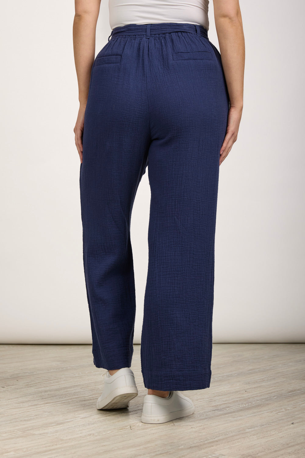 Wide Leg Trouser