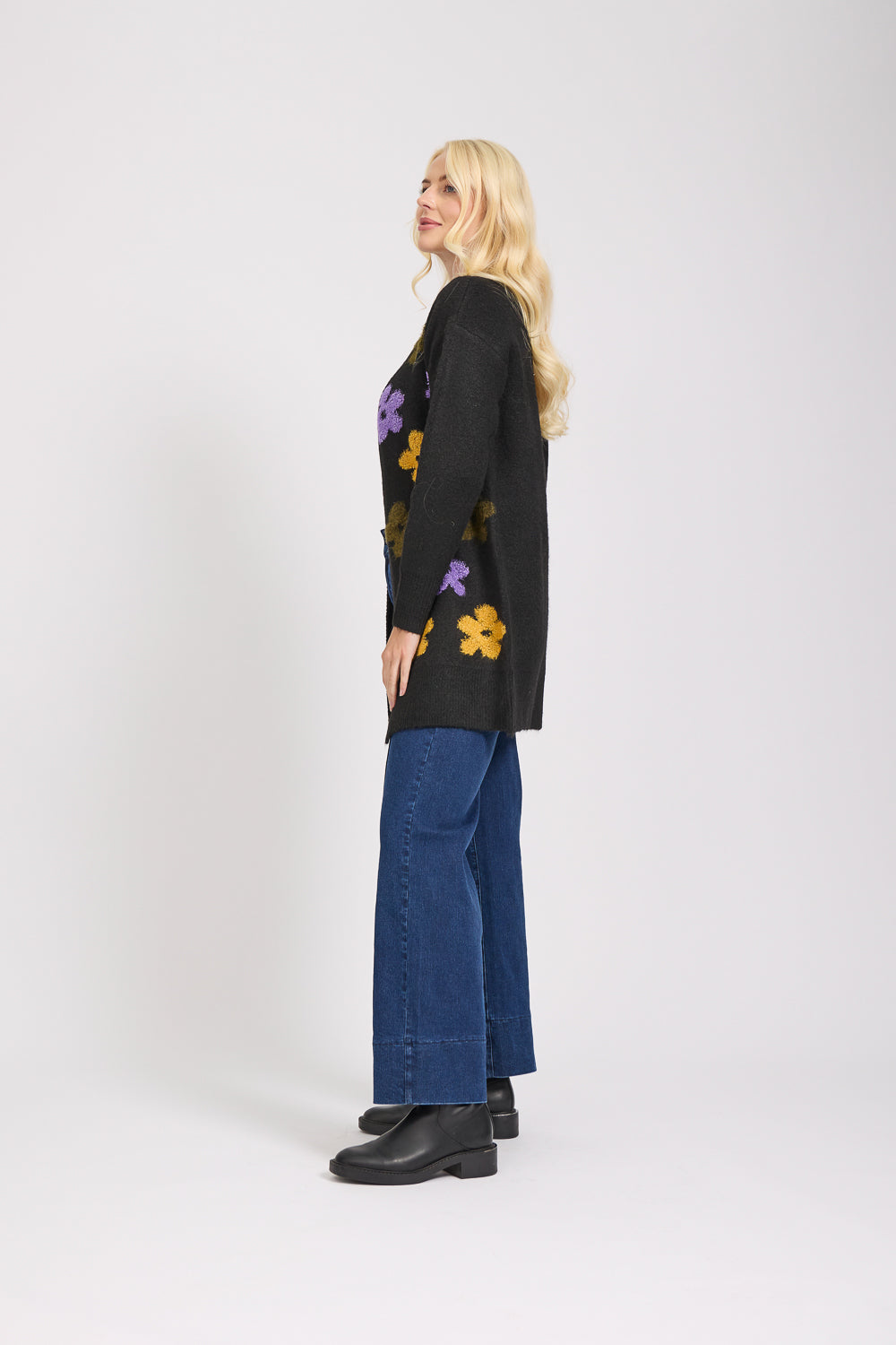 Large Flower Knit Cardigan